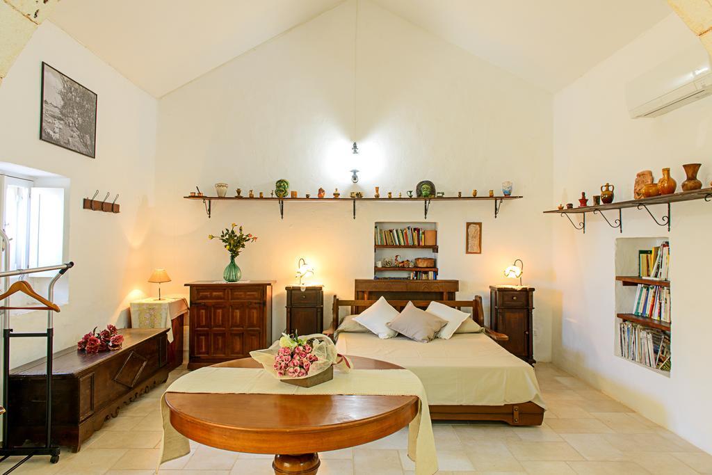 Masseria Pozzo Tre Pile Martina Franca Zimmer foto
